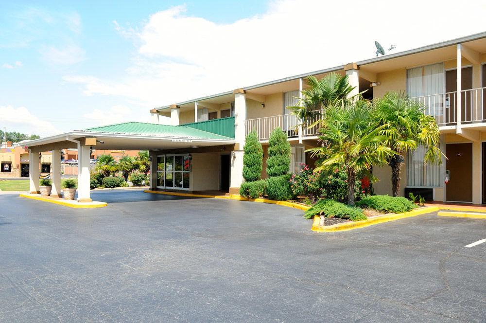 Heritage Inn Milledgeville Exterior photo